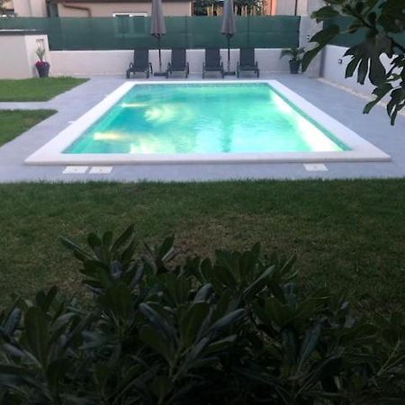 Leneda Apartments With Pool Пула Екстер'єр фото